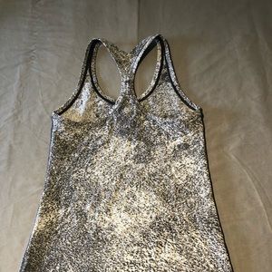 Women’s lululemon workout tank